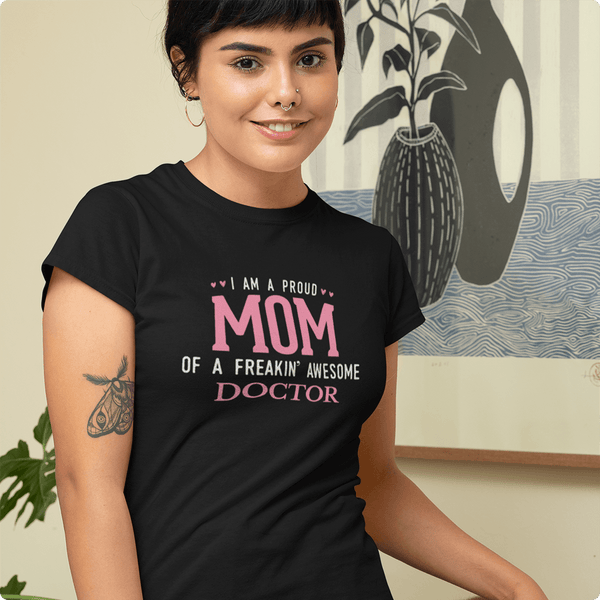 PROUD MOM TEE PERSONALIZED WITH SON OR DAUGHTER'S PROFESSION